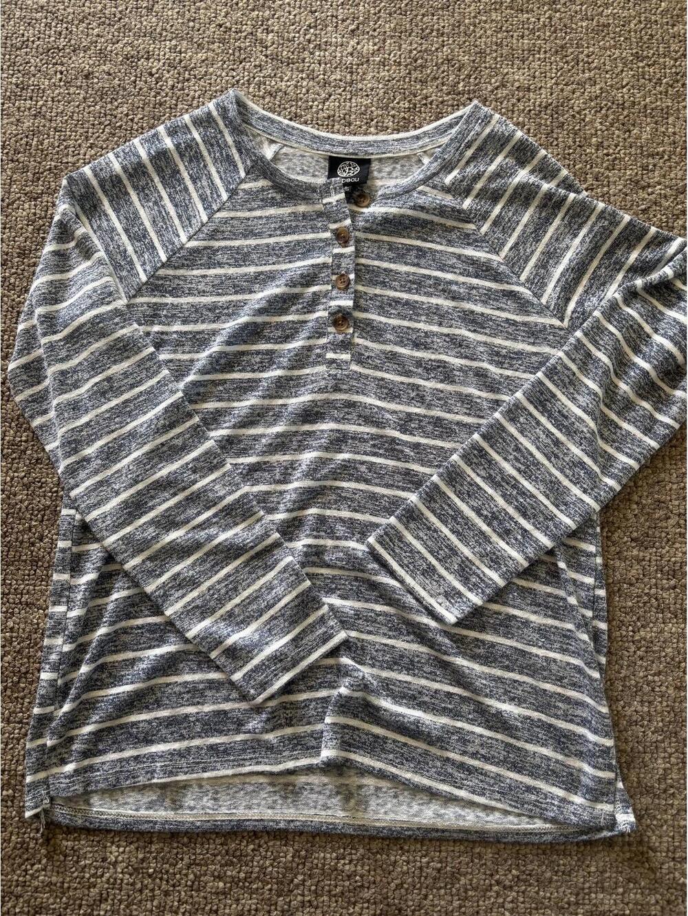 Bobeau Striped Long Sleeve Henley Shirt Small